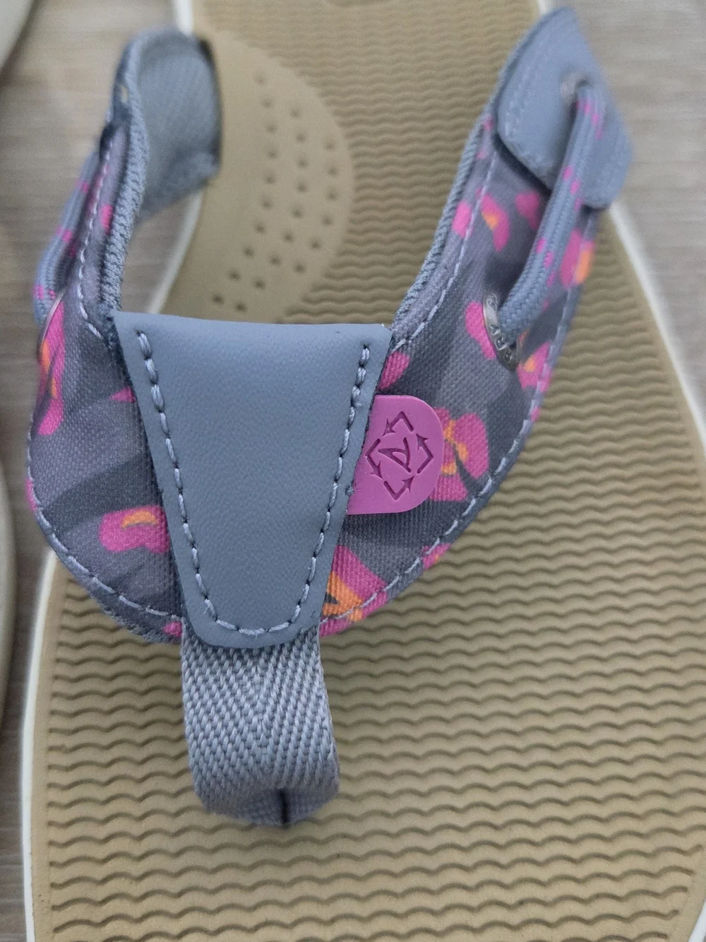 Sperry Top-Sider Women's Size 8M Flip Flops Gray Pink Floral Sandals NWOB